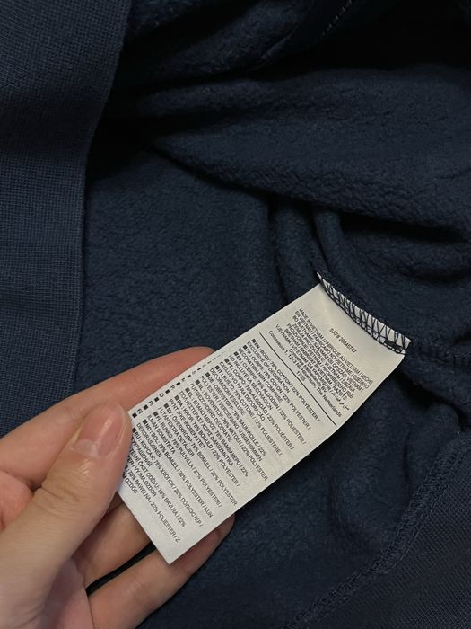 Нова толстовка від Converse