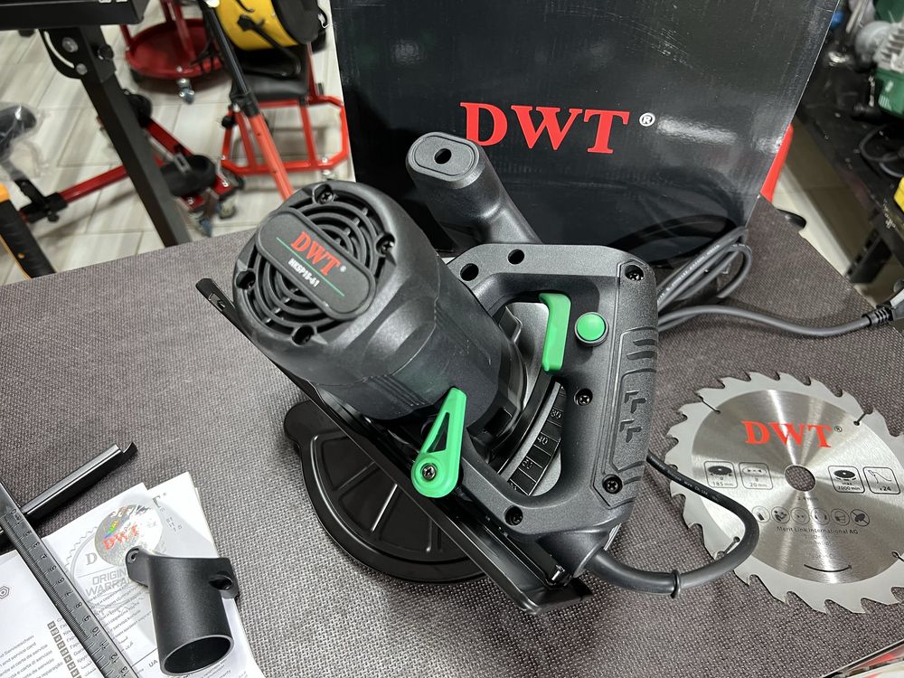 Дисковая пила циркулярная DWT HKSP15-61 На 1500 Вт 185 мм диск