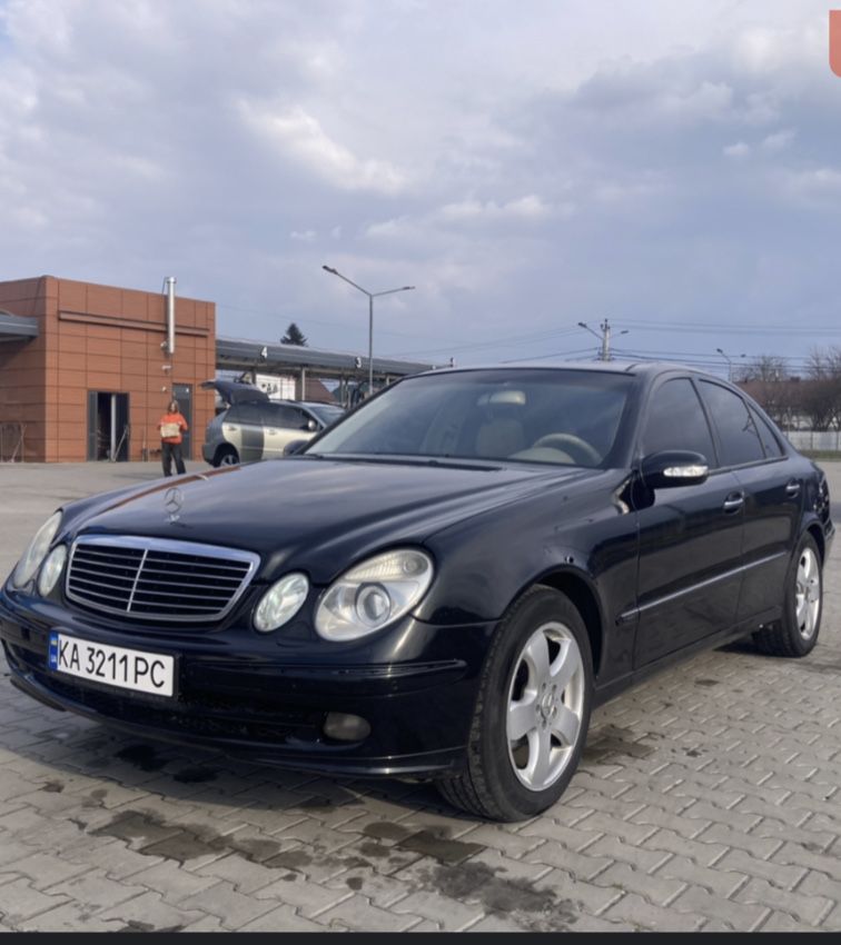 Mercedes Benz e240 W211