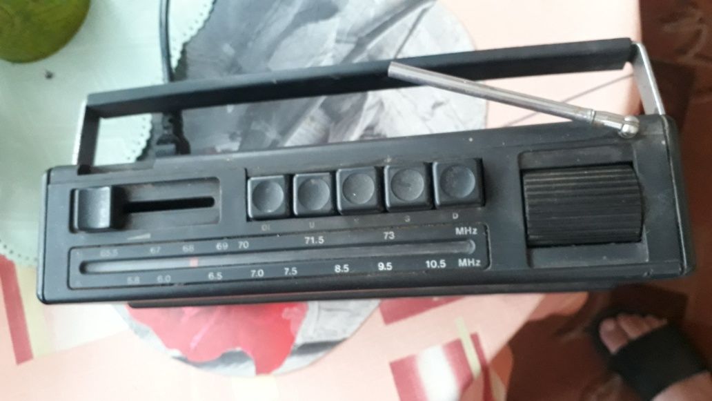 Stare radio Lena