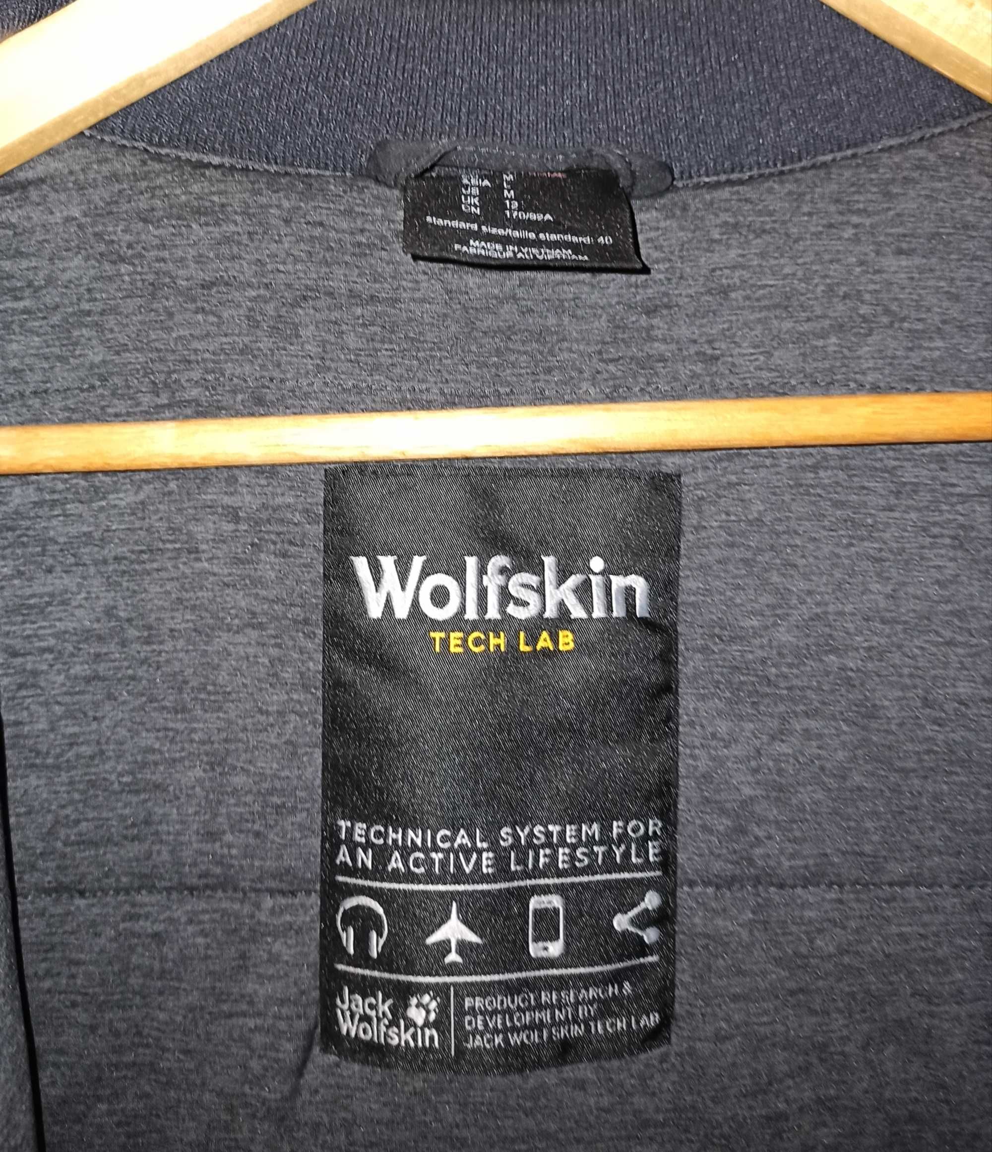 Фирменная утепленная курточка бомбер Jack Wolfskin Tech lab