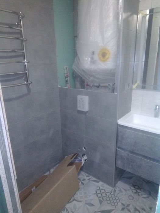 Услуги сантехника.Монтаж смесителя ,унитаза, бойлеров,душ кабин.