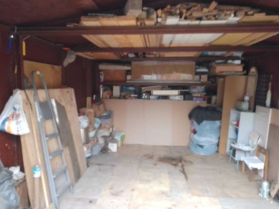 Гараж  на набережній в Запоріжжі