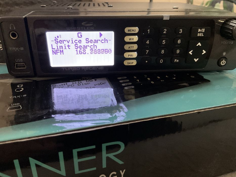 Skaner radiowy Whistler TRX-2 – jak nowy, komplet, DMR
