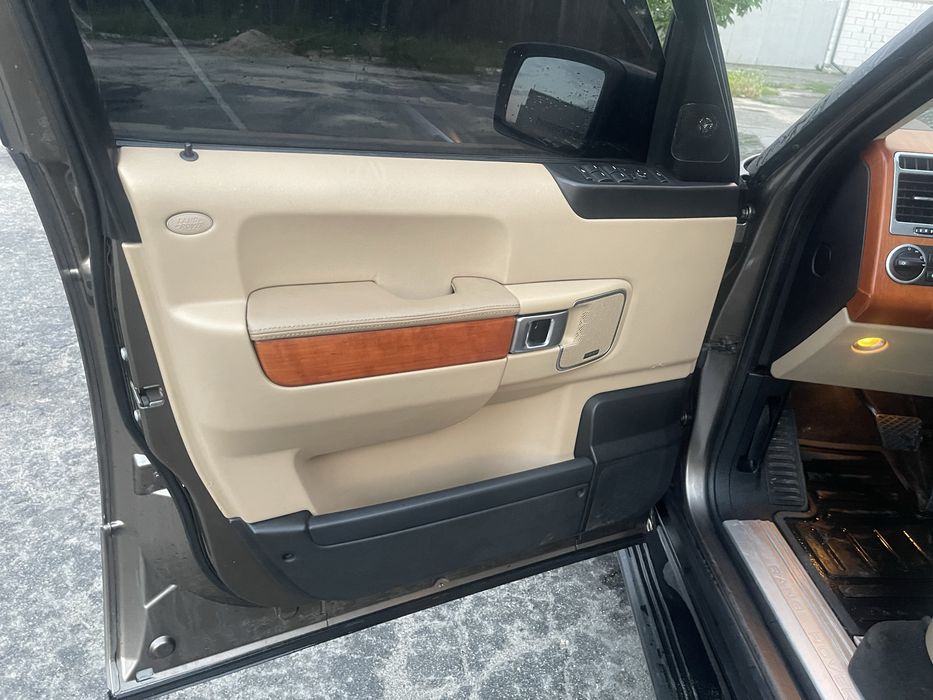 Продам Land Rover Range Rover