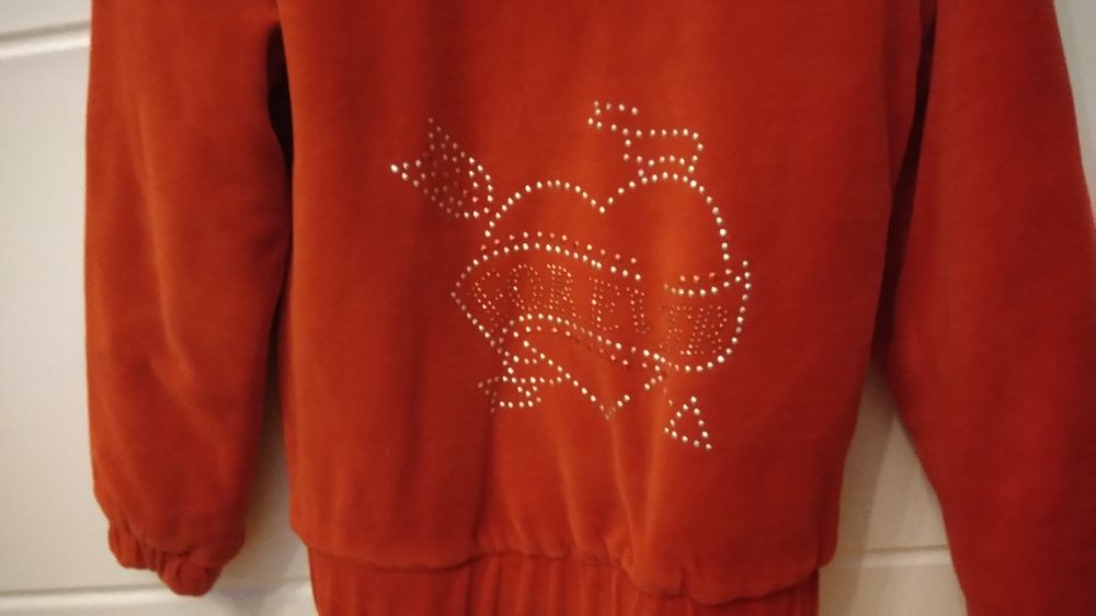 Śliczna czerwona ocieplana bluza/kurtka, welur,dziewczynka 116,5-6 lat