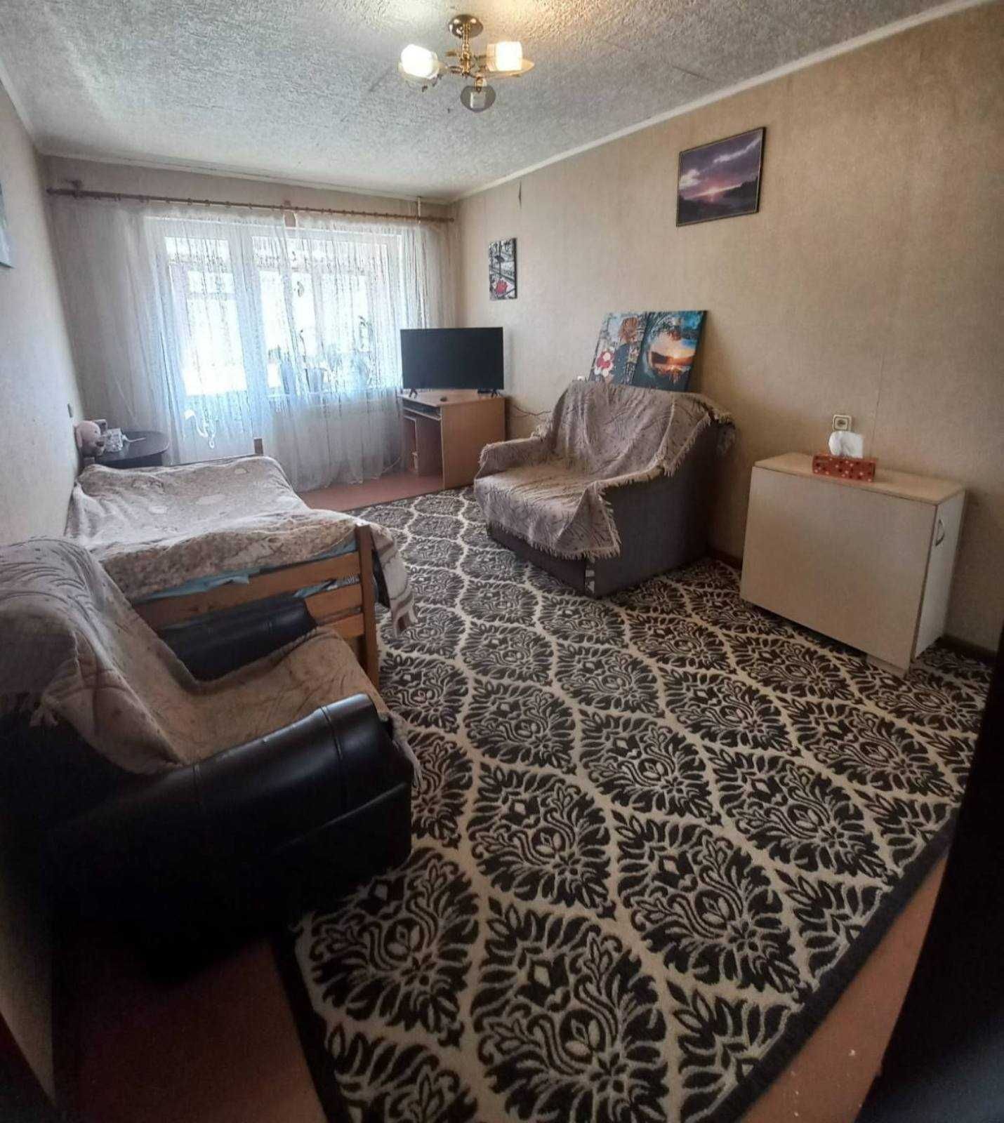 Продається 2-кімнатна квартира на селищі Котовського