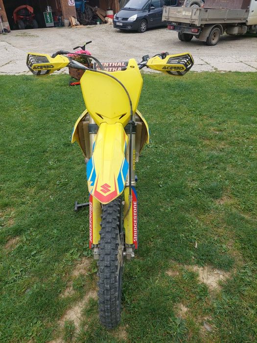 Cross Suzuki 2017