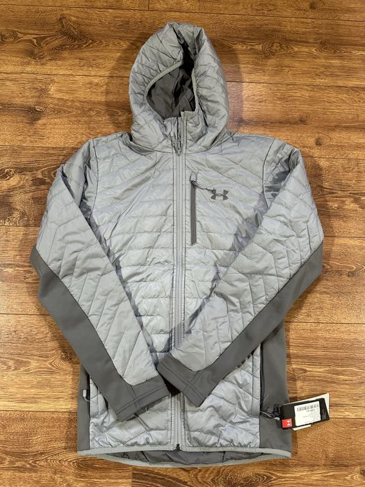 Продам новую мужскую демисезонную куртку Under Armour(S размер).