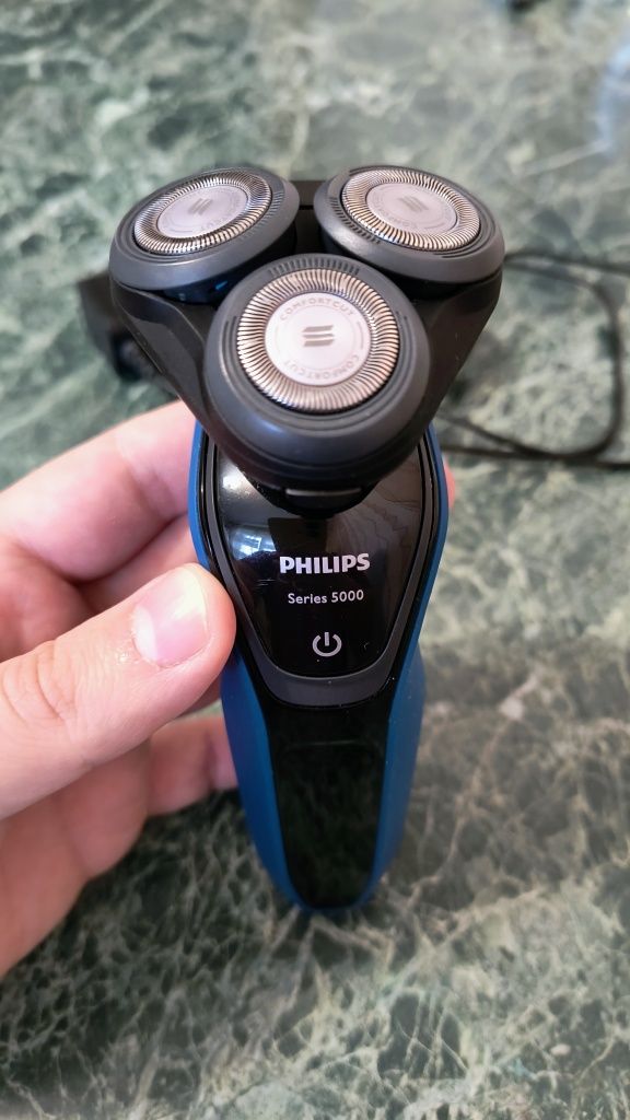 Электробритва PHILIPS Series 5000 S5250