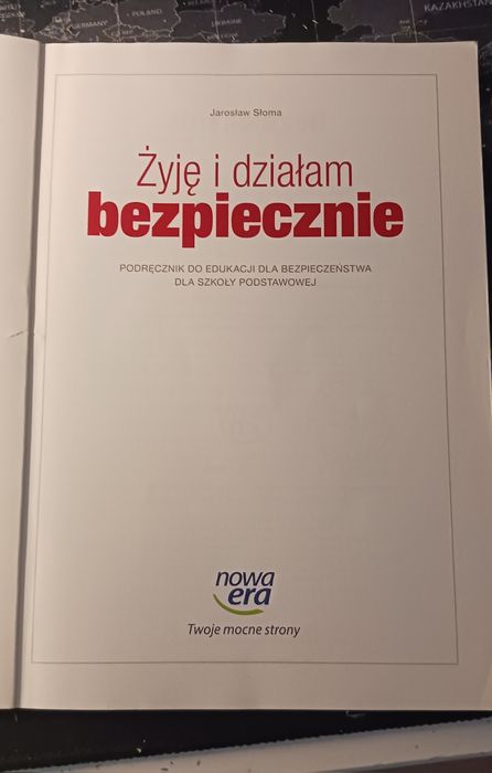 Podręcznik edukacja dla bezpieczeństwa klasa 8. EDB nowa era