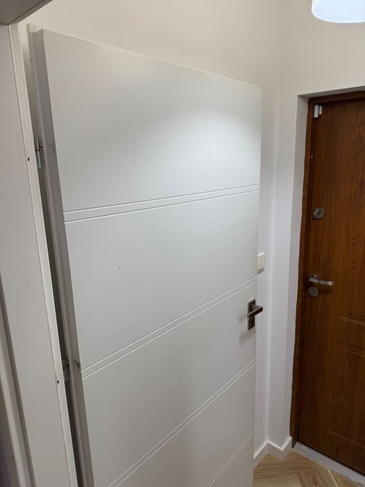 Drzwi wewnętrzne białe 744x2035 (70)