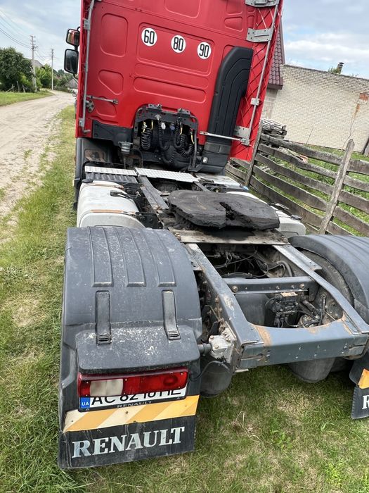 Renault premium 2012