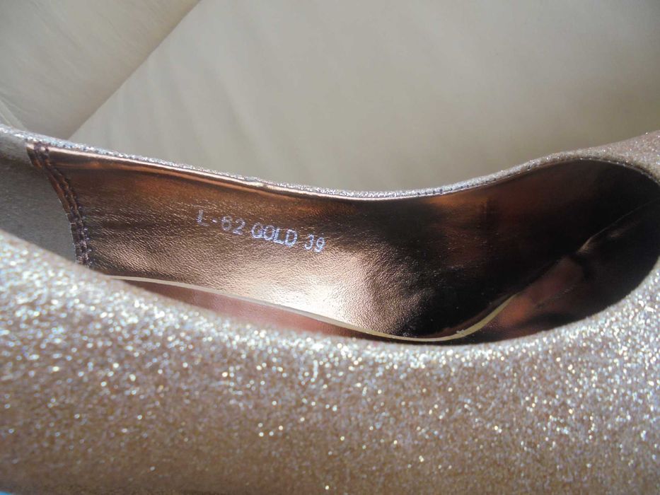 sapatos de senhora muito lindos