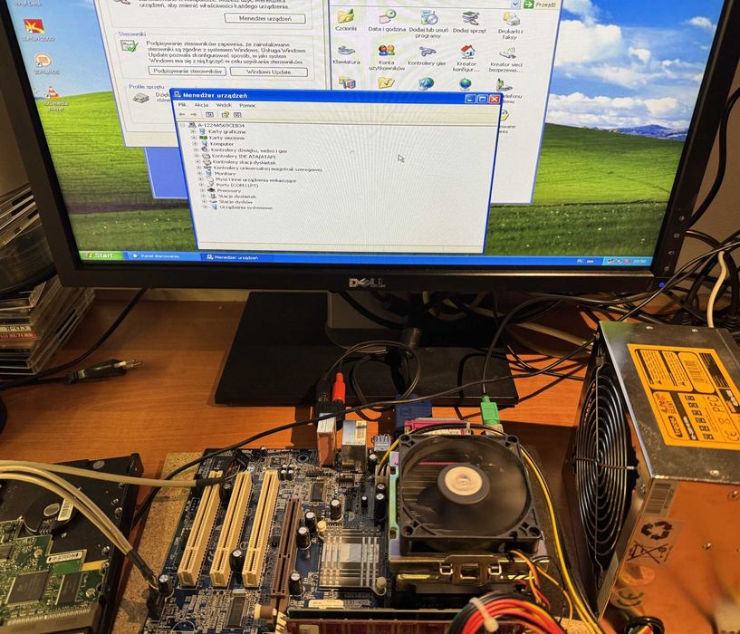 Płyta główna AGP GA-8VM533M-RZ (s478) + Cel. D 2,60 GHz + 512 MB