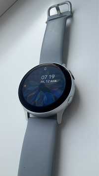 Смарт часы SAMSUNG Galaxy Watch Active2