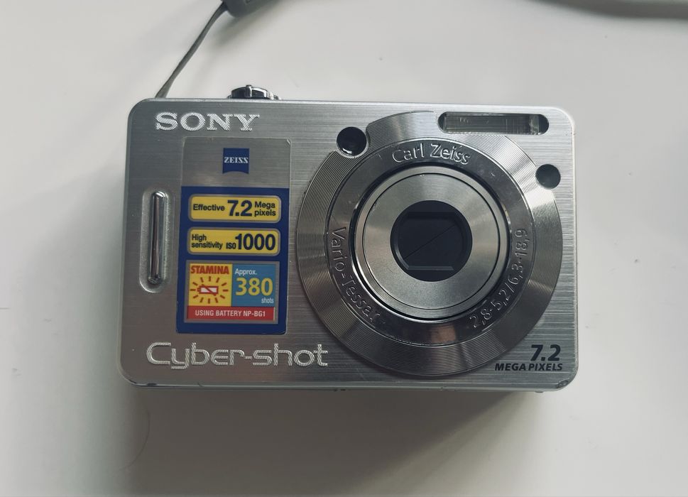 Digital Camera Sony Cyber-Shot DSC-W55