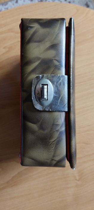 Szkatułka na biżuterię z PRL-u