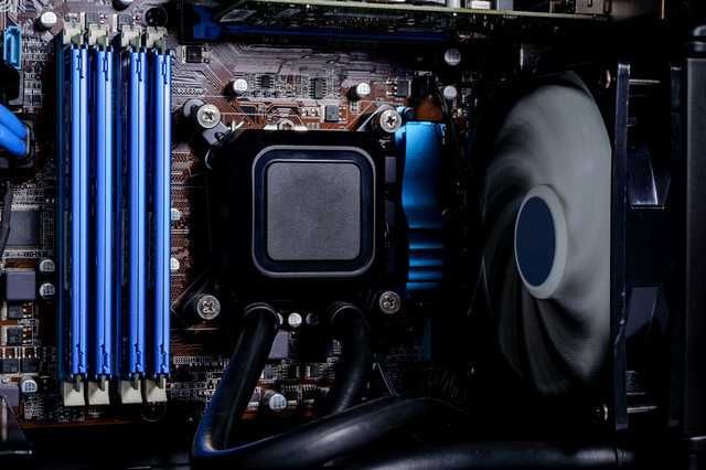 Informatyk | Serwis komputerowy | Usługi IT