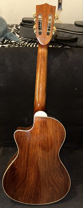 Ukulele Kala Hawaiian Koa Tenor + Mala Kala Sonoma Coast
