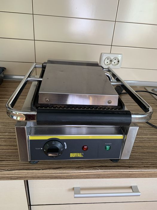 Гриль контактний Buffalo