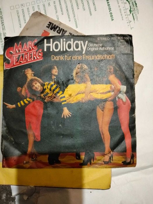 Vinil Demis roussos entre outros