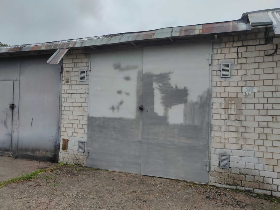 Продам гараж в ак29, на два авто