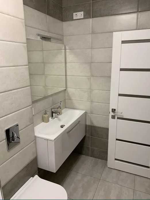 Продам 3 к. квартиру 96 м2 ЖК Плехановская метро Спортивная новострой