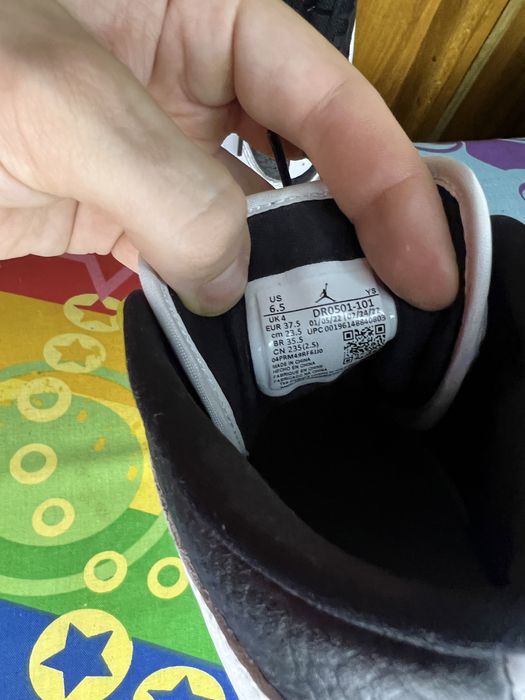 Кроссовки кожа Nike air Jordan 1 редкого цвета размер 37 - 37,5