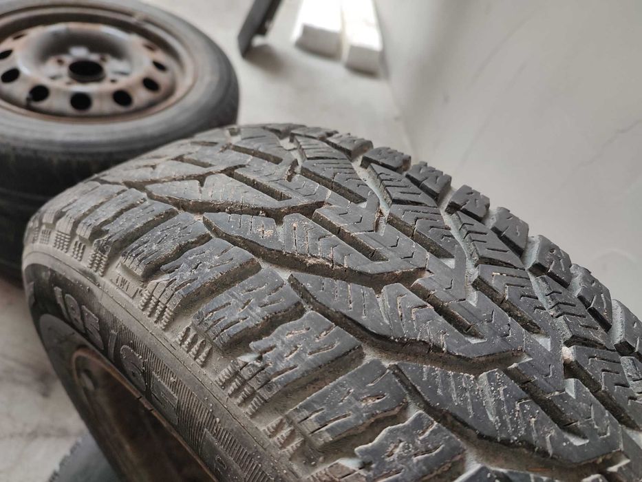 Koła Felgi stalowe z oponami 15" 4x114,3 Mitsubishi Chevrolet