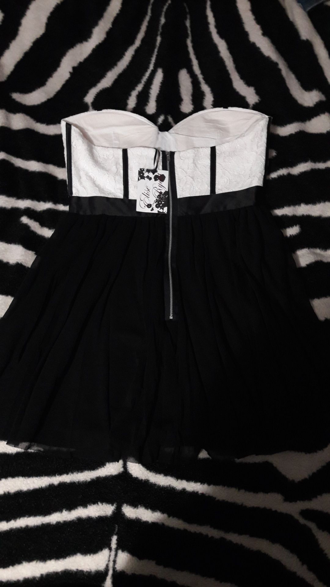 Nowa suknia gorsetowa biało czarna l