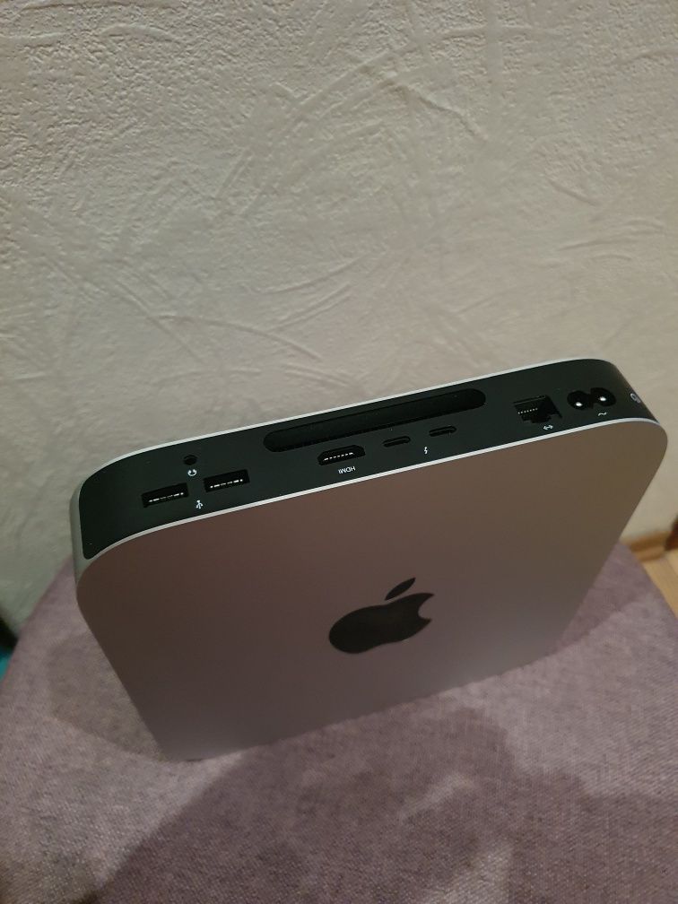 Mac mini M1 8/256gb