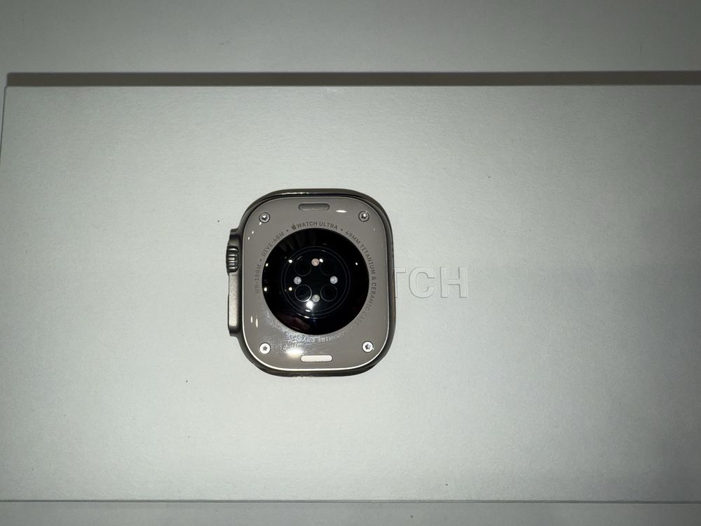 Apple Watch Ultra 2. Dodatkowe paski gratis.