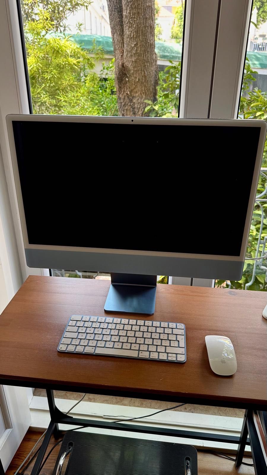 iMac 24'' Retina Apple - AZUL, M1 3,1GHz - SSD 500 GB - 8GB GPU 7-core