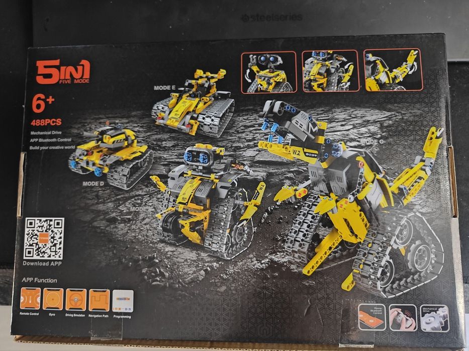 Іграшка-Конструктор-робот 5-в-1 (488 деталей)  Bluetooth + APP
