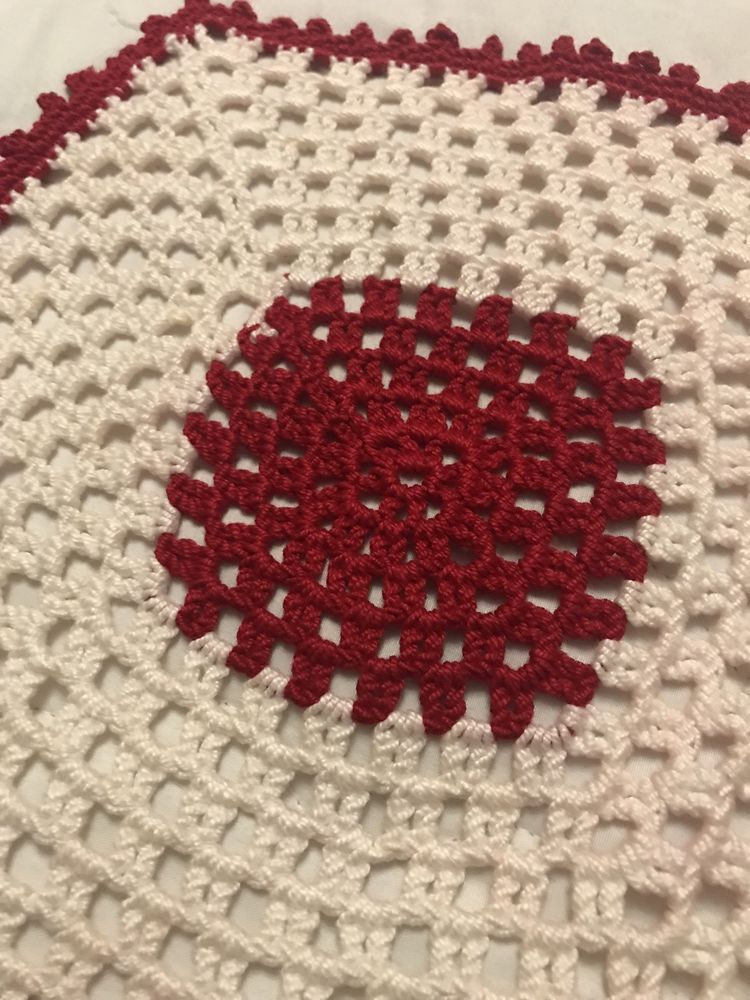 pano naperon de crochet feito a mao