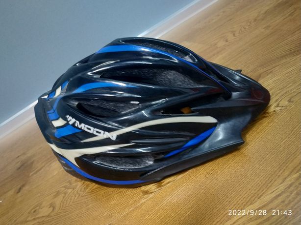 Вело шлем MOON с ригулировкой