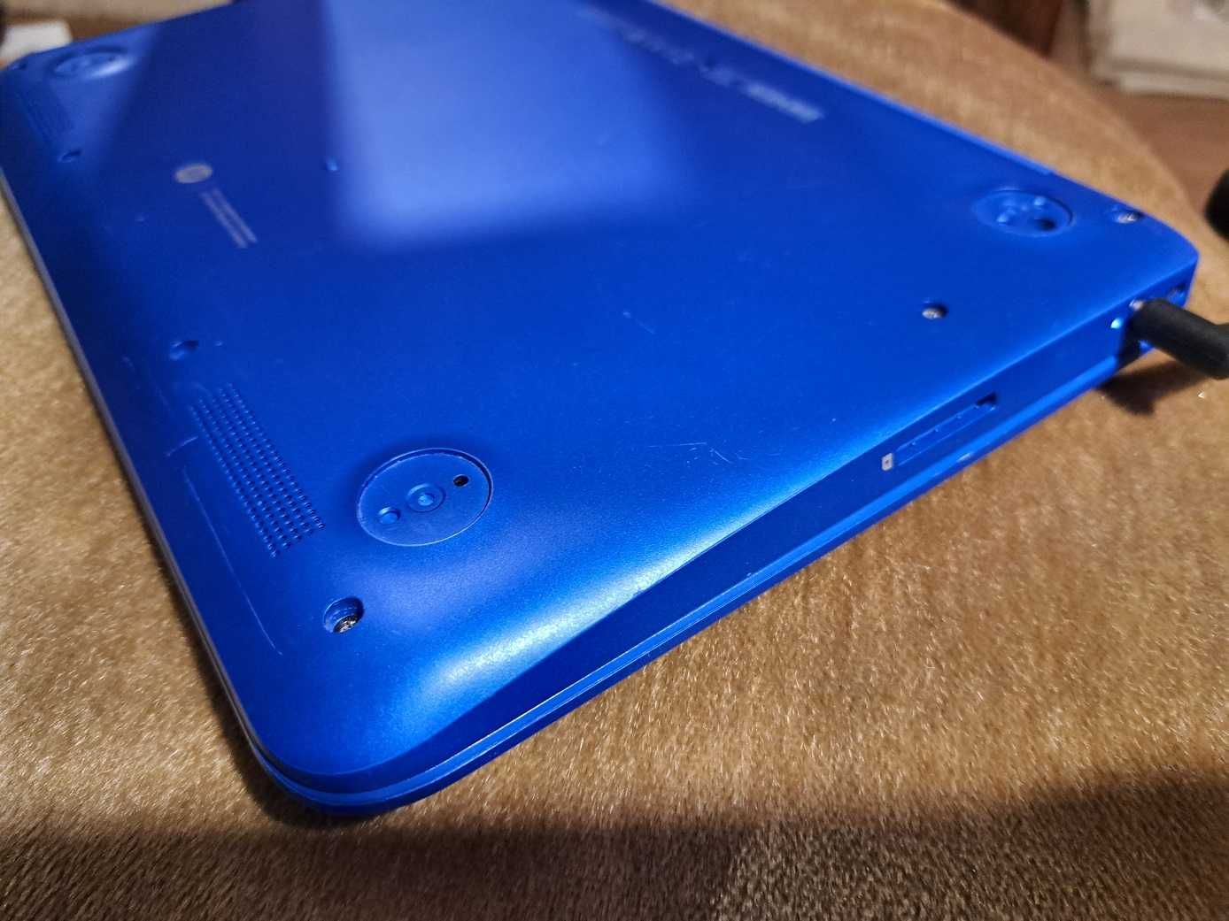 Notebook laptop HP STREAM 11-d000na - uruchamia się.