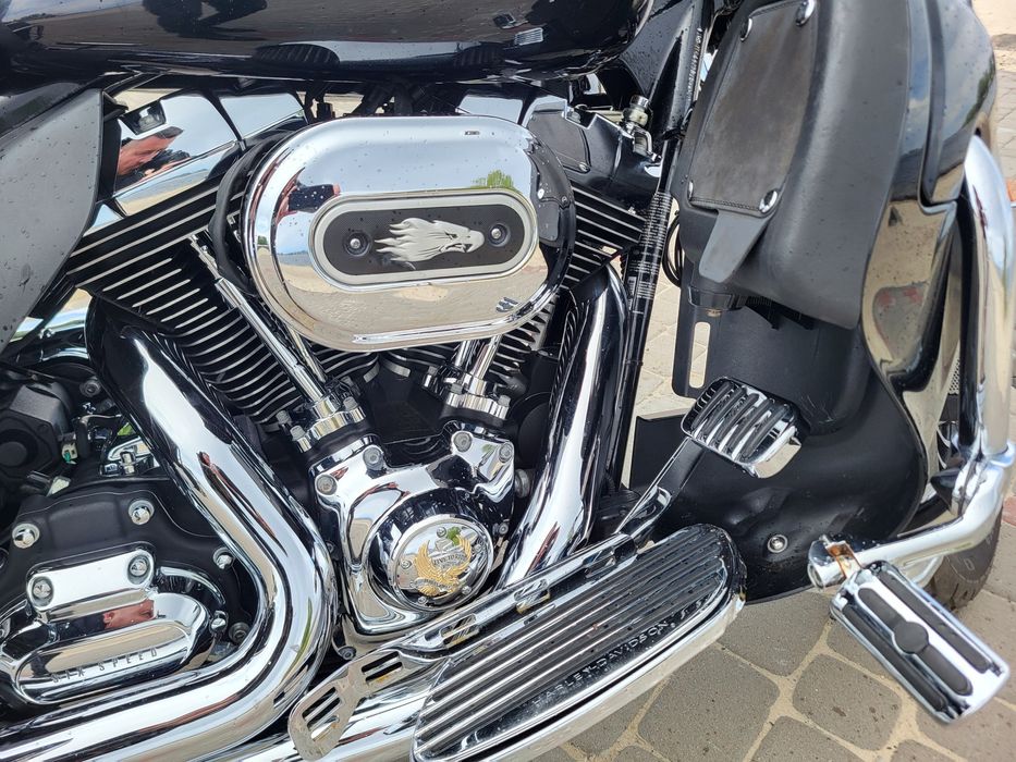 Harley-Davidson FLHTCU Ultra Classic Electra Glide