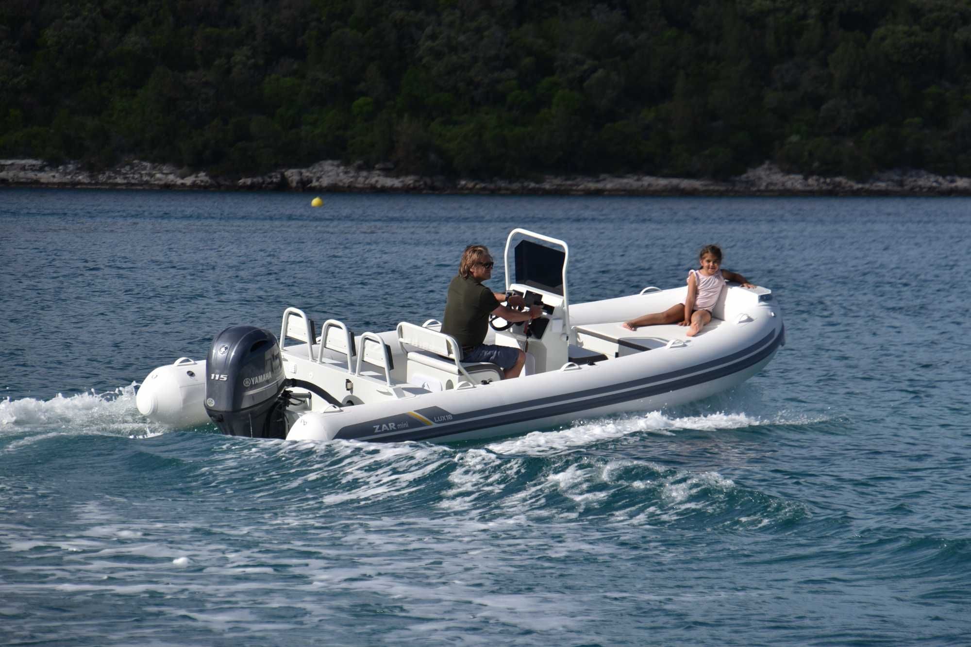 ZAR mini Lux 18 łódź motorowa typu RIB ponton ZARmini