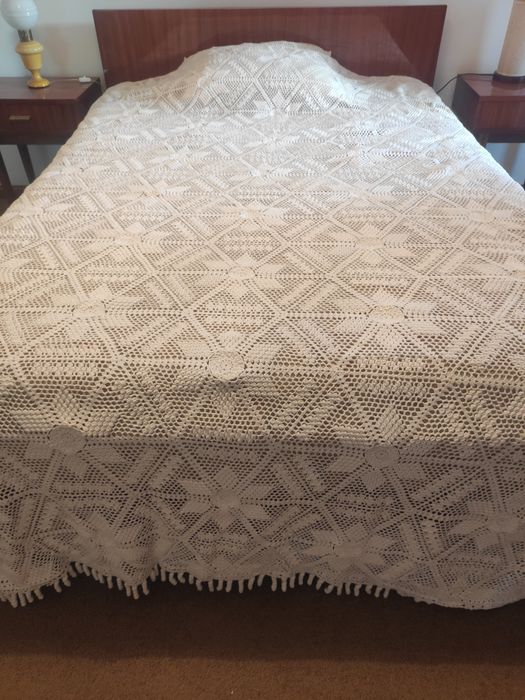 Colcha renda  feita à mão
