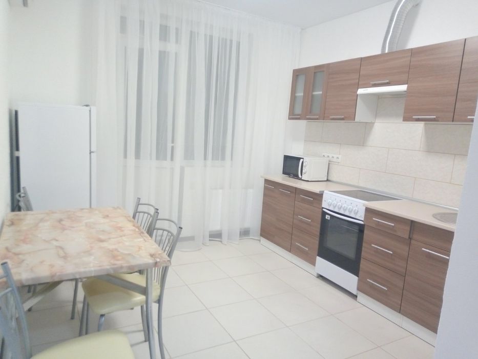 Продам срочно 1 ком  кв ЖК Акварель 2