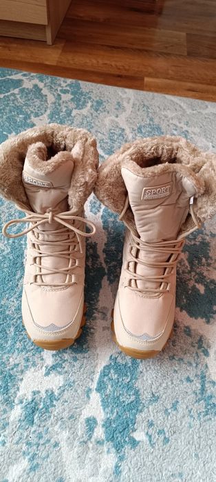 Kozaki śniegowce damskie