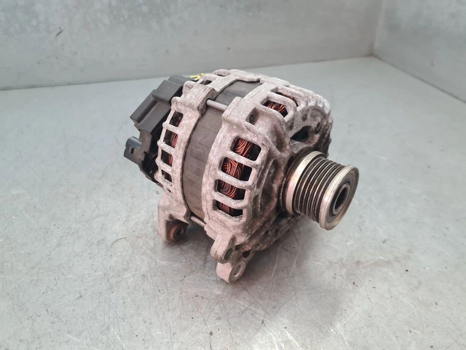 Alternador AUDI A3 Sportback (8VA, 8VF)