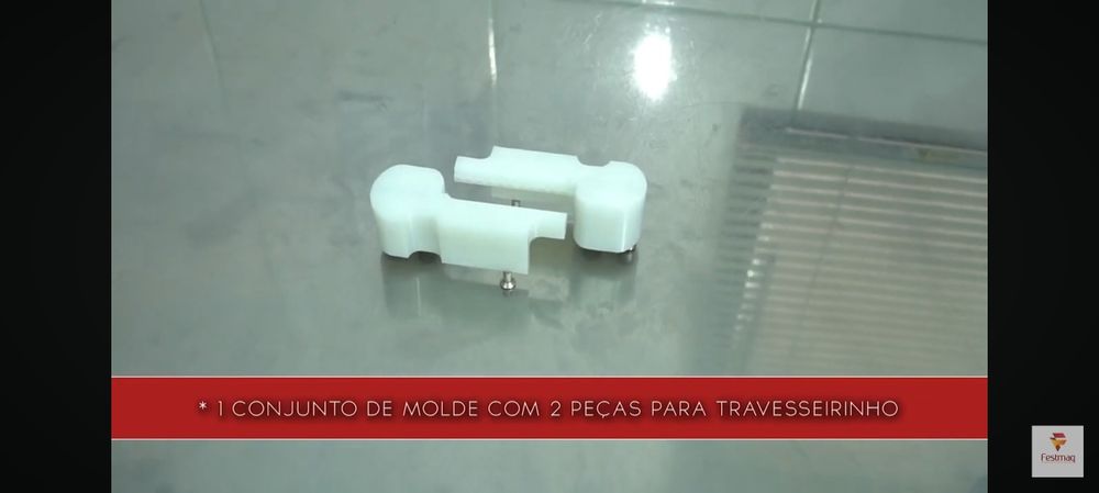 Maquina de fazer salgados brasileiros