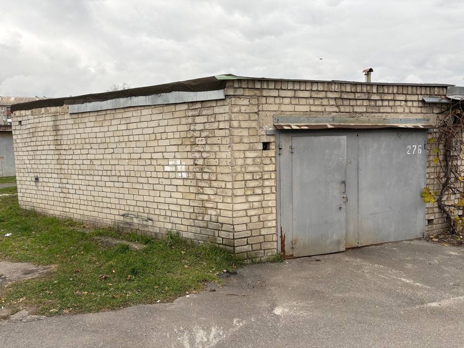 Продам кирпичный гараж