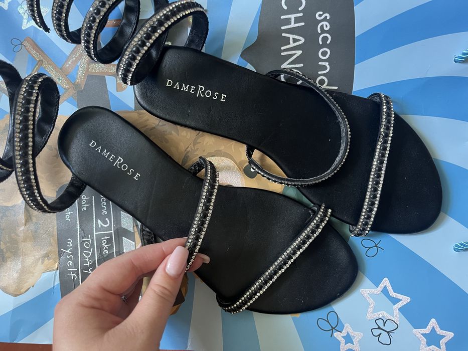 Шльопанці 38 розмір