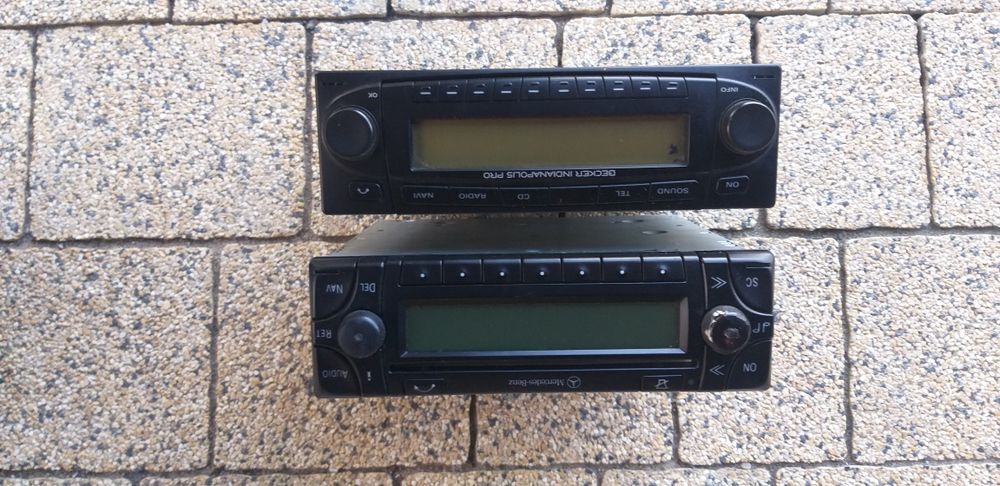 Radio Becker Mercedes.