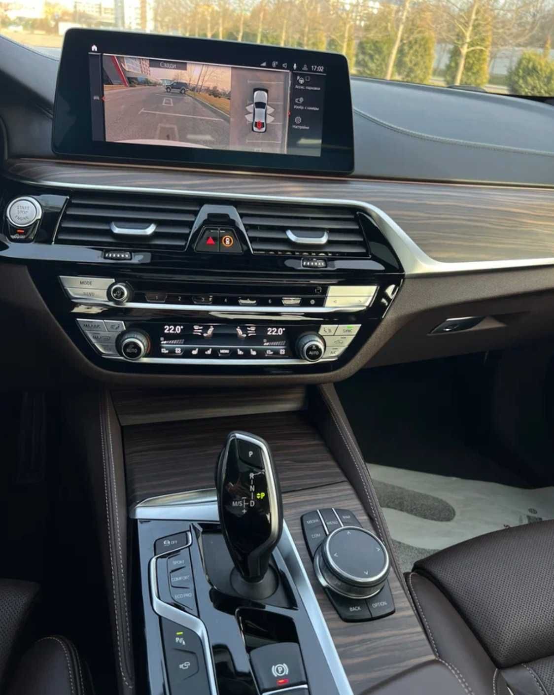 BMW 5-series 530e (2019)