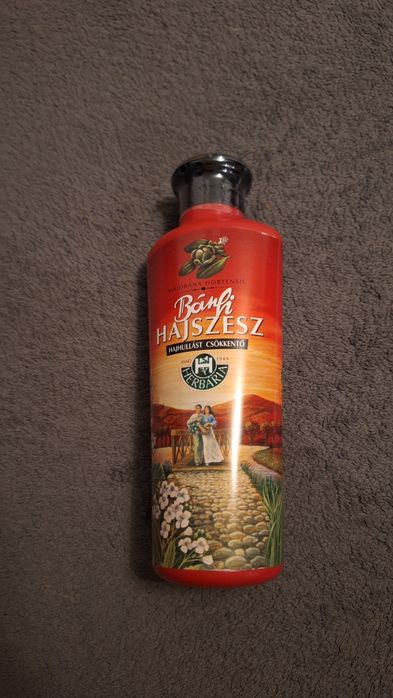 Banfi hajszesz wcierka do włosów